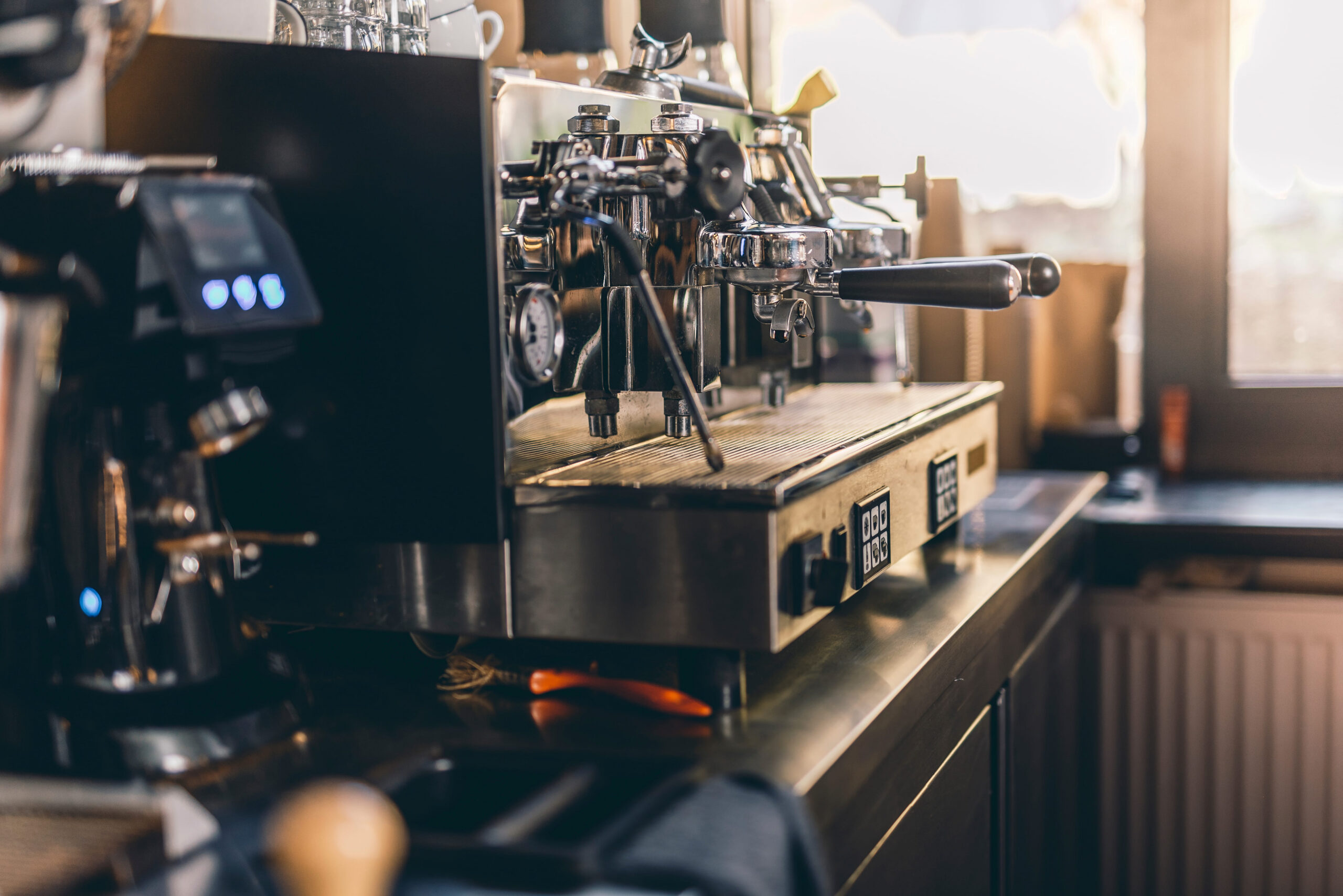 Get Control Over Abandoned Equipment that You Let Next Tenant Use